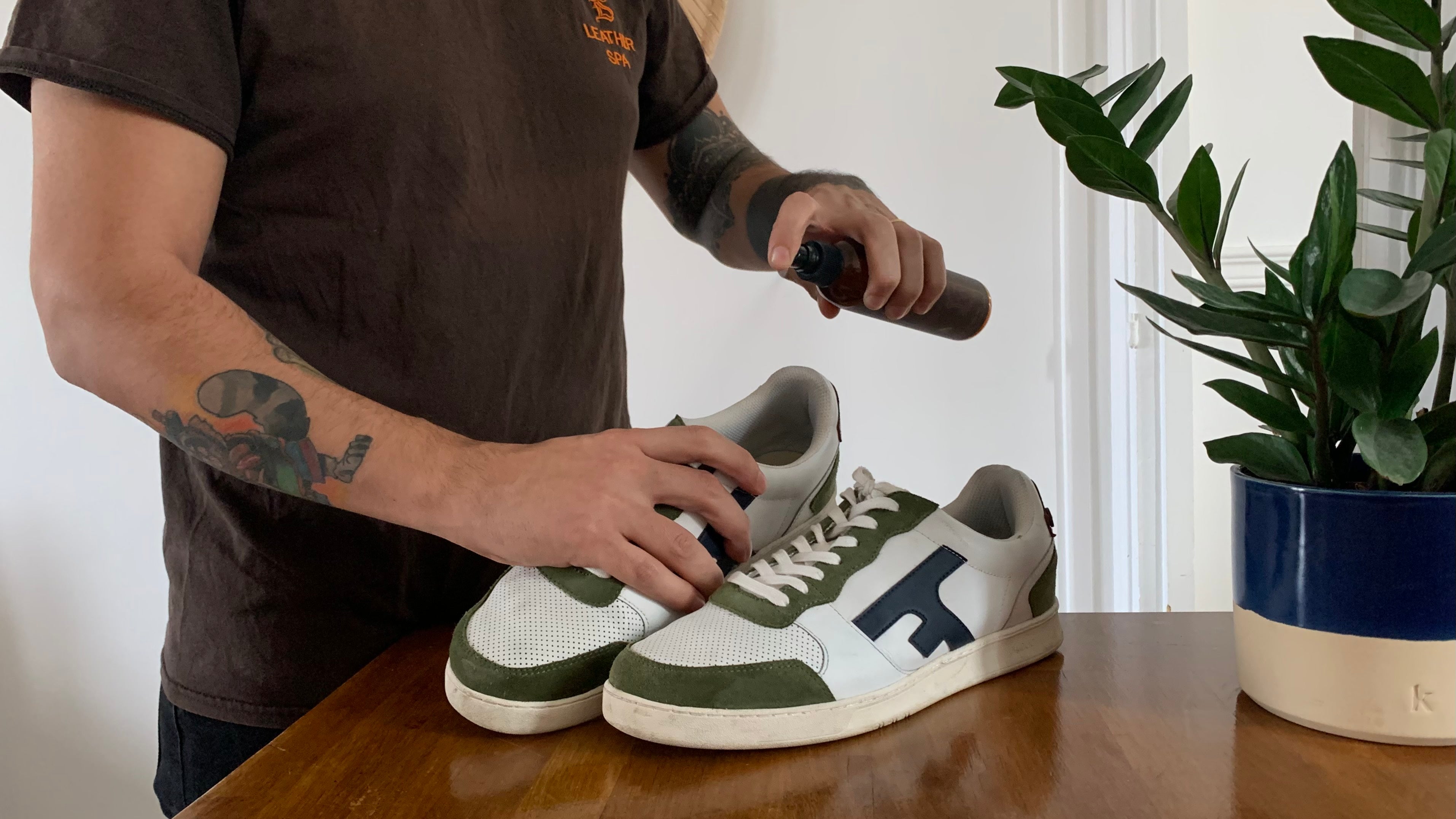 Comment enlever l'odeur des chaussures
