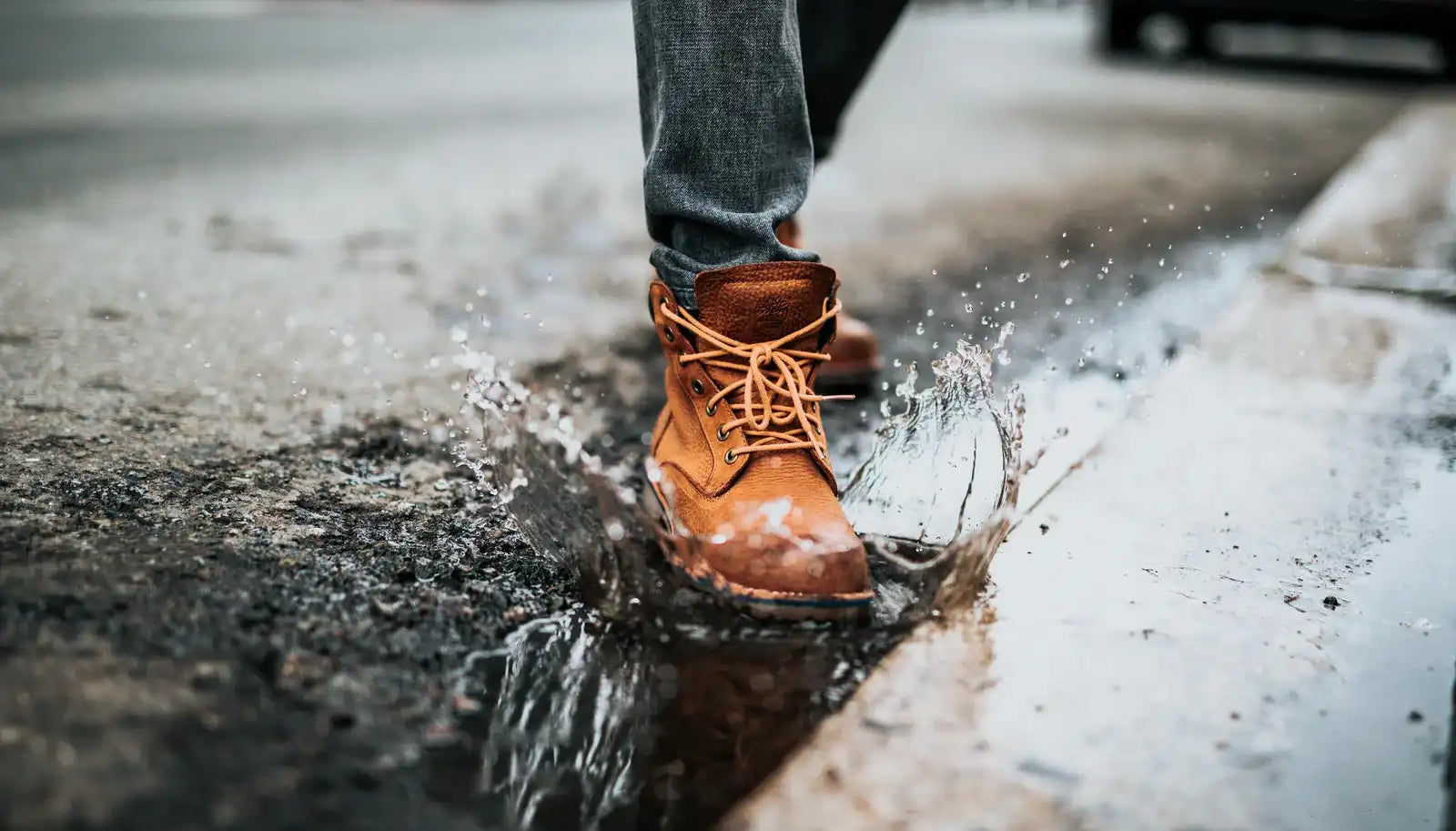 Comment nettoyer et protéger les bottes en cuir